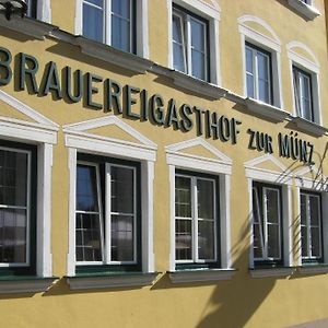 Brauereigasthof Zur Muenz Seit 1586 Hotel Günzburg Exterior photo