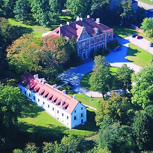 Lezno Palace Bed and Breakfast Exterior photo