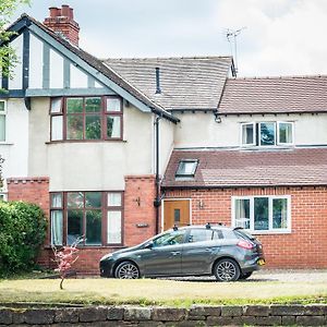 Newlyn House Appartement Chester Exterior photo