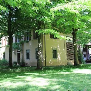 Corte Ginepro Bed and Breakfast Roncoferraro Exterior photo