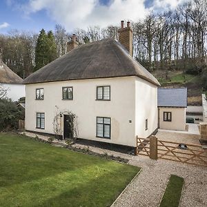 Three Little Pigs Luxury Cottage Milton Abbas Exterior photo