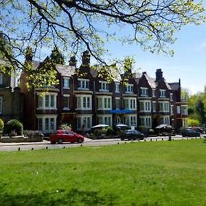 Tunbridge Wells Retreat Hotel Exterior photo