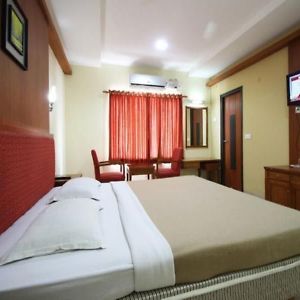 Pl A Residency Trichy Hotel Tiruchirappalli Exterior photo