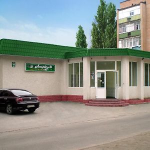 Atrium Hotel Melitopolʼ Exterior photo