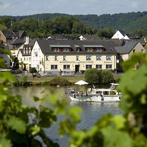 Winzerhotel Und Restaurant Zum Moselstrand Briedern Exterior photo