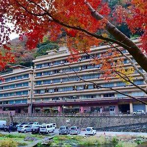 Hotel Kikunoyu Maniwa Exterior photo