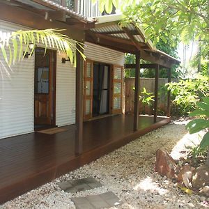 Beach House On Fox Villa Broome Exterior photo