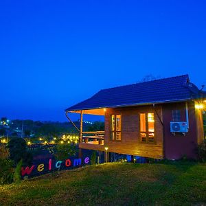 Tarahill Khao Kho Hotel Exterior photo