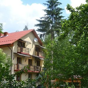 Hovanka Hotel Jaremtsje Exterior photo