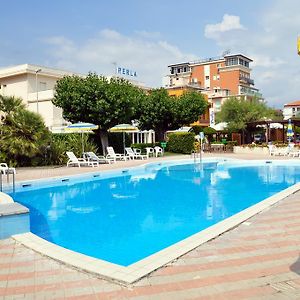 Hotel Perla Senigallia Exterior photo