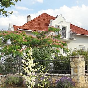 Albizia Apartments Balatonfüred Exterior photo