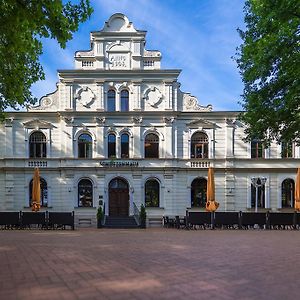 Hotel Frechener Hof Exterior photo