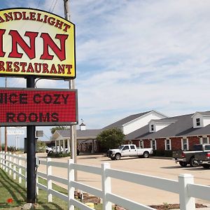 Candlelight Inn & Suites Savanna Exterior photo