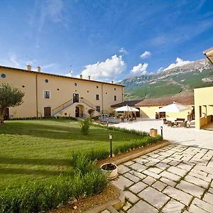 Villa Giovina Pratola Peligna Exterior photo