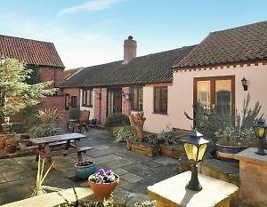 The Hayloft And Stables At Greystones Hotel Swinderby Exterior photo