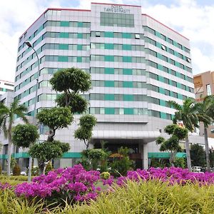 Tang Dynasty Hotel Kota Kinabalu Exterior photo