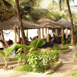 Leybato Beach Hotel Fajara Exterior photo