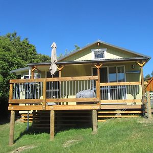 Snowberry Cottage At Lochsloy Farm Little River Exterior photo