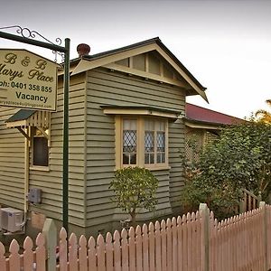 Marys Place Bed and Breakfast Ipswich Exterior photo