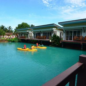 Lake Terrace Resort Langu Exterior photo
