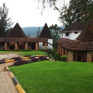 White Horse Inn Kabale Exterior photo