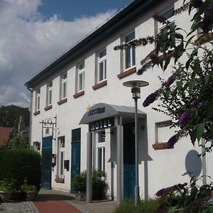 Pension Toepferhof Hotel Tangermünde Exterior photo