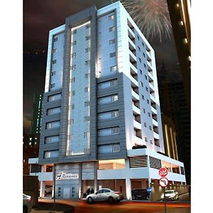 Tanger Tower Appartement Manamah Exterior photo