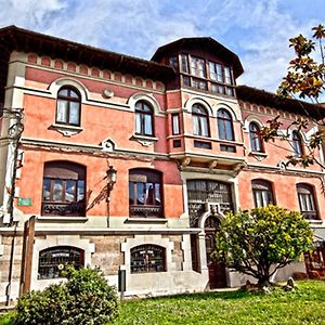 Hotel Casona Del Sella Arriondas Exterior photo