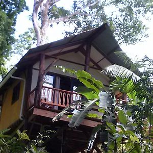 Chalet Tropical Hotel Bocas del Toro Exterior photo