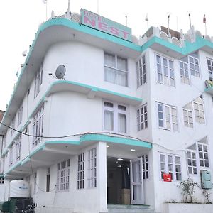 Oyo 11741 Hotel Nest Dalhousie Exterior photo