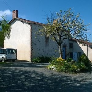 Vendrennes Chez Florymarysol Bed and Breakfast Exterior photo