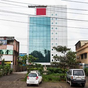 Oyo 6833 Hotel Tanish Residency Navi Mumbai Exterior photo