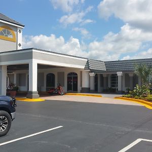 Ramada Heritage Park Kissimmee (Adults Only) Hotel Exterior photo