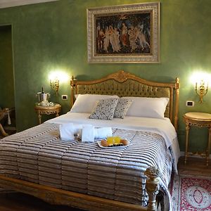 Le Stanze Del Console Bed and Breakfast Gravina in Puglia Exterior photo