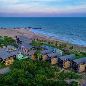 Laya Safari Resorts & Spa Yala Exterior photo