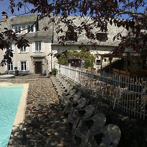 Le Clos De Banes Bed and Breakfast Argences-en-Aubrac Exterior photo