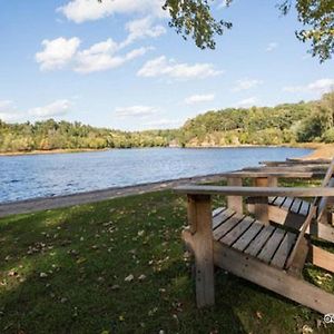 Cedar Lodge&Settlement Lake Delton Exterior photo