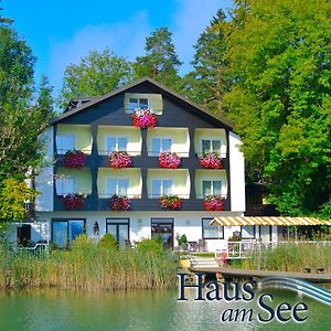 Haus Am See Hotel Sankt Kanzian am Klopeiner See Exterior photo