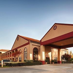 Best Western Airport Inn Monroe Exterior photo