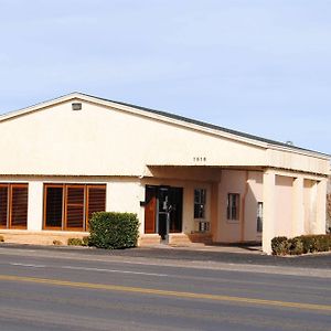 La Vista Inn Clovis Exterior photo