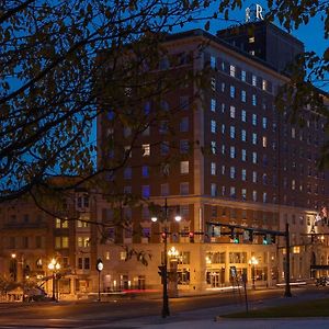 Renaissance Albany Hotel Exterior photo