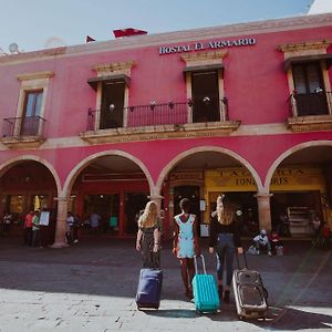 Hostal El Armario León Exterior photo