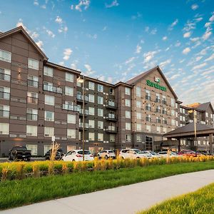 Sandman Hotel Hamilton Exterior photo