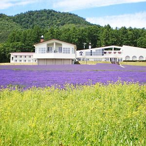 Highland Furano Hotel Exterior photo