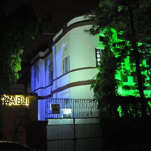 Hotel Kabli New Delhi Exterior photo