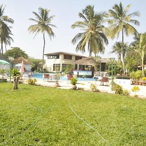 African Village Hotel Bakau Exterior photo