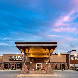 Heritage Inn Hotel&Convention Centre - Taber Exterior photo