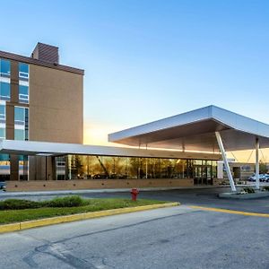 Heritage Inn Hotel&Convention Centre - Saskatoon Exterior photo