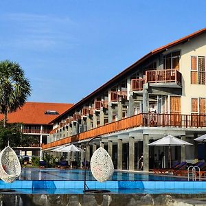 Marina Beach Passikudah Hotel Exterior photo