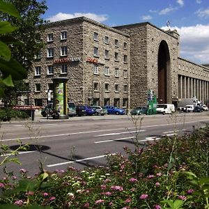 Intercityhotel Stuttgart Exterior photo